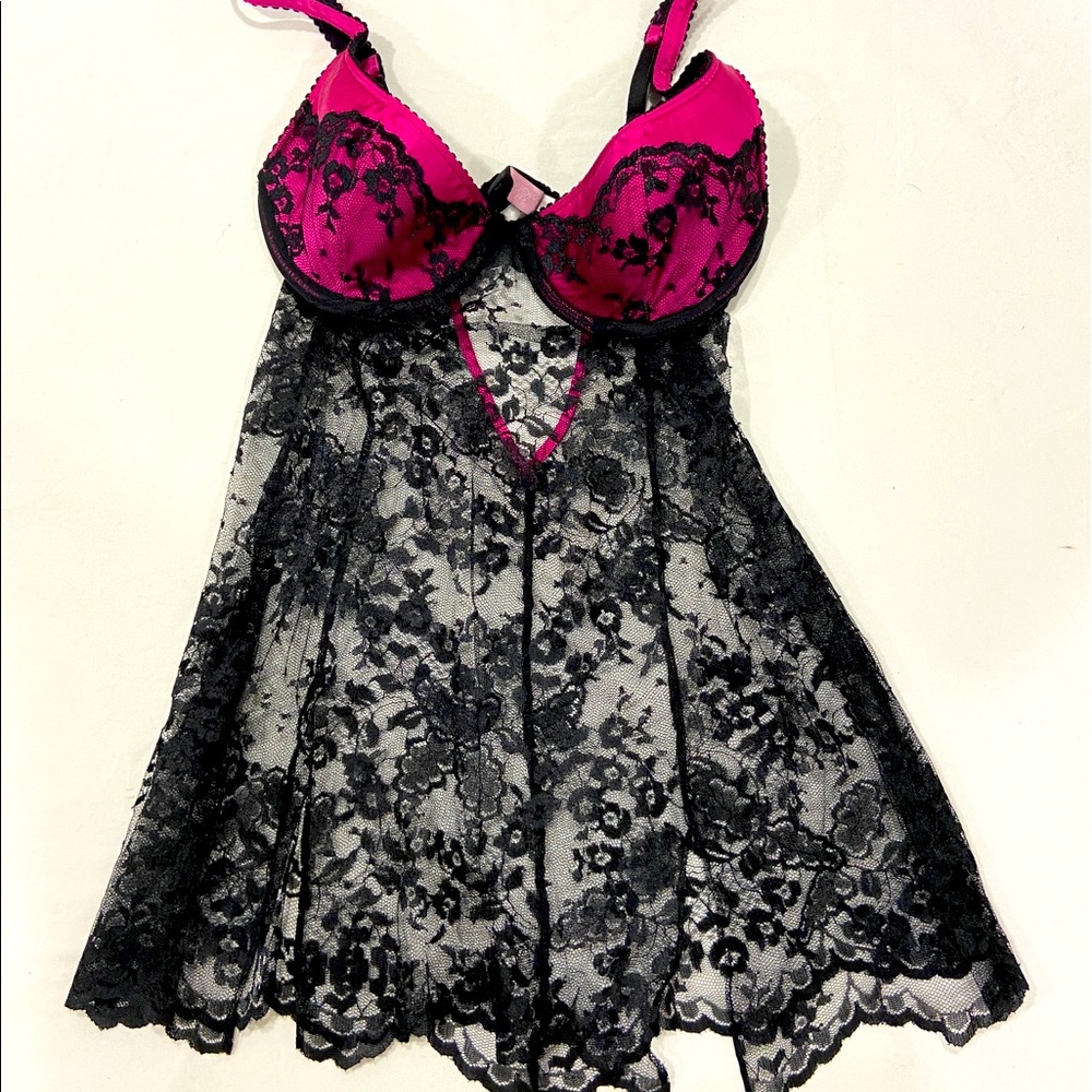 Victoria Secret black/hot pink lingerie chemise